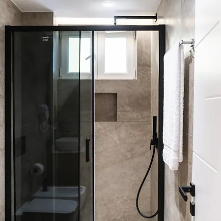 Appartement Luxury With Balcony & Self Check-in