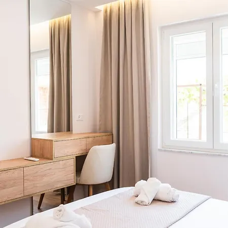 Luxury With Balcony & Self Check-in Appartement Shkodër